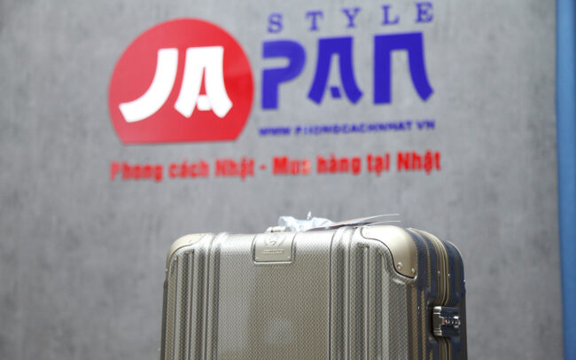 1 1656562501 3864154199 valy legend walker grace 14