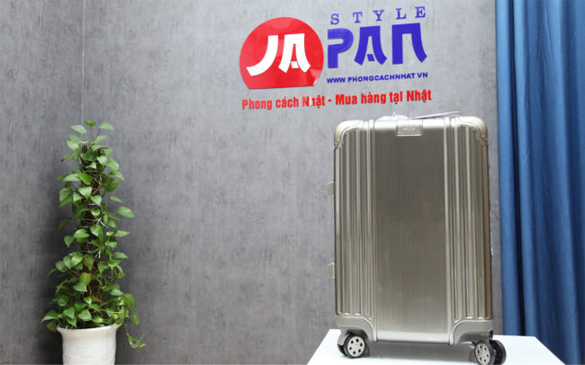 1 1656562501 8791712924 valy legend walker grace 8