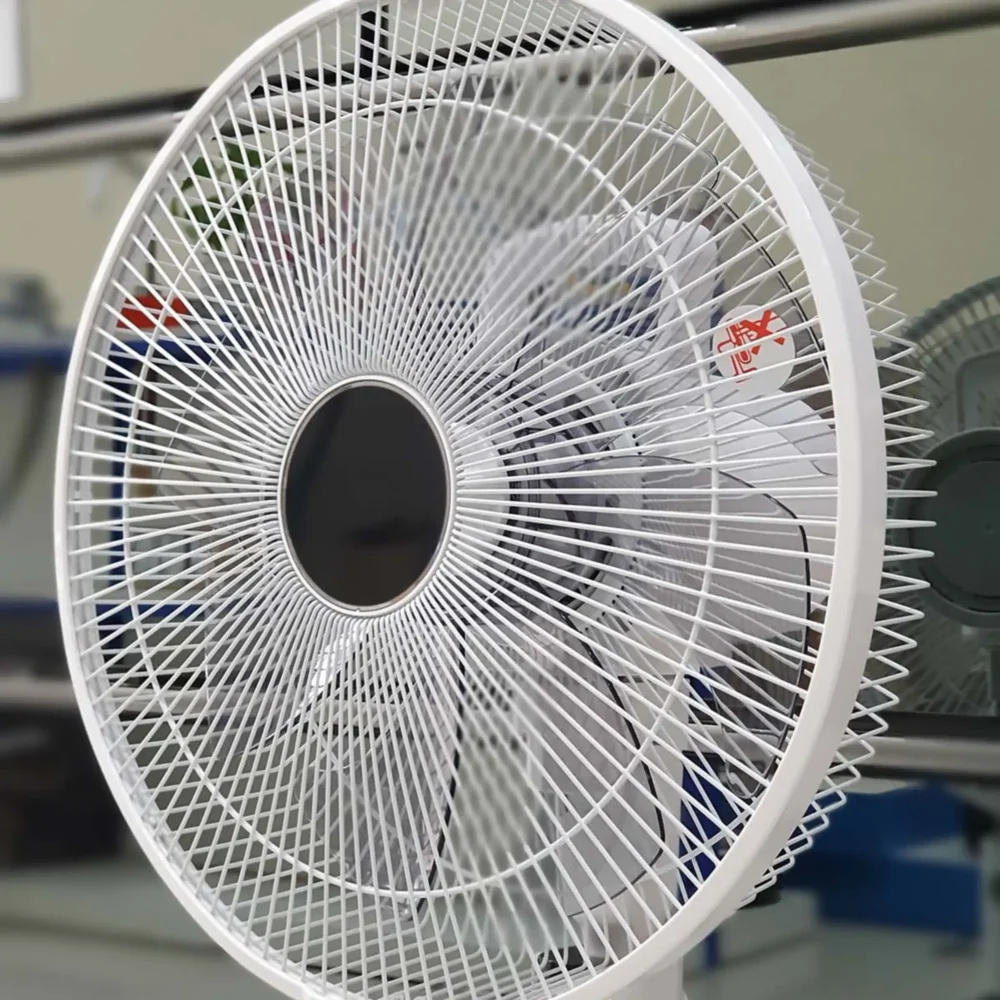 quat hiatchi hef al300a 9