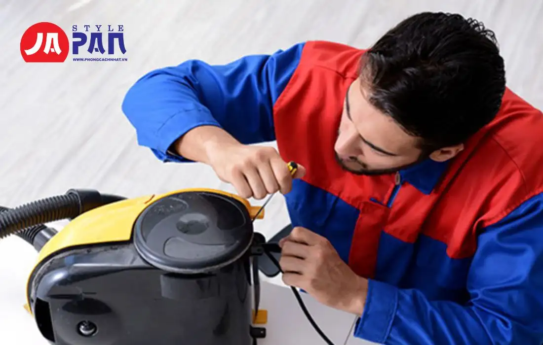 Kiểm tra máy hút bụi trước khi sử dụng