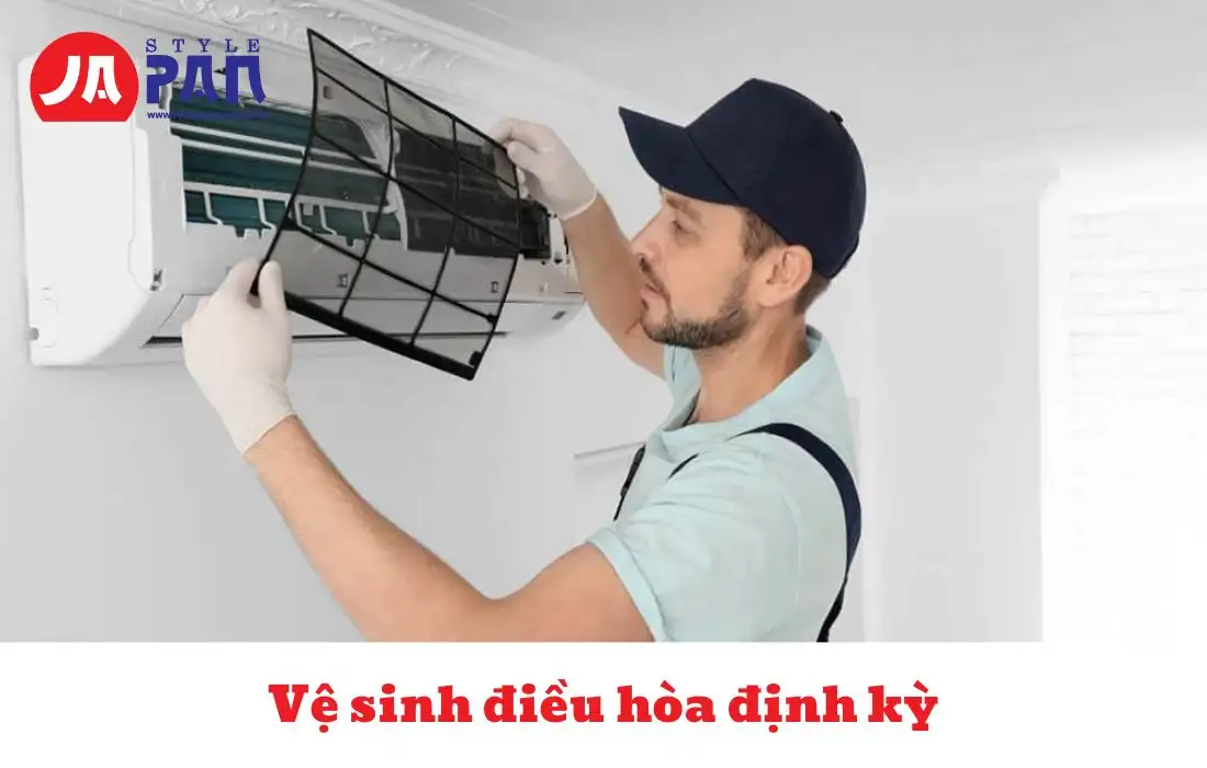 Hướng dẫn cách để trẻ nằm điều hòa không bị ốm 2 Vệ sinh điều hòa định kỳ