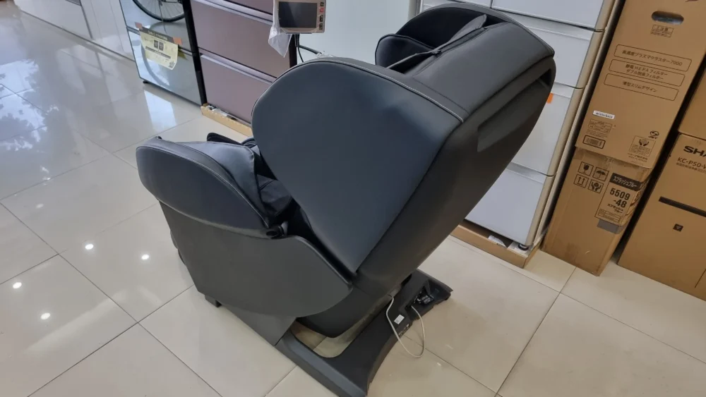 Ghế massage Panasonic Real Pro EP-MA103-K