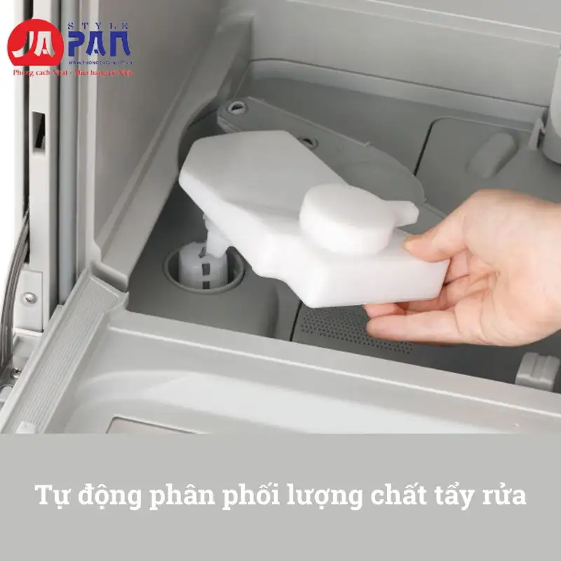Máy rửa bát Panasonic NP-TZ500-W Màu trắng 4 may rua chen panasonic np tz500 w mau trang 4